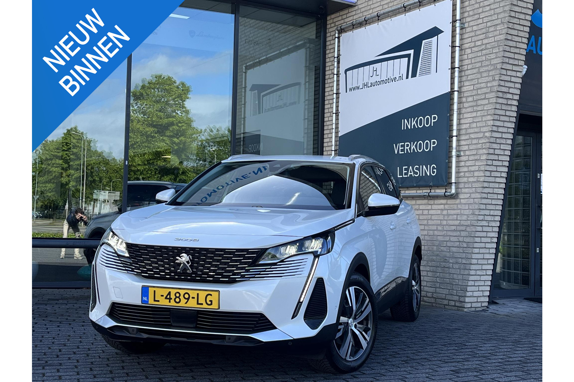 Peugeot 3008 1.2 Allure*FACELIFT*CARPLAY*NAV*CAM*CRUISE*HAAK